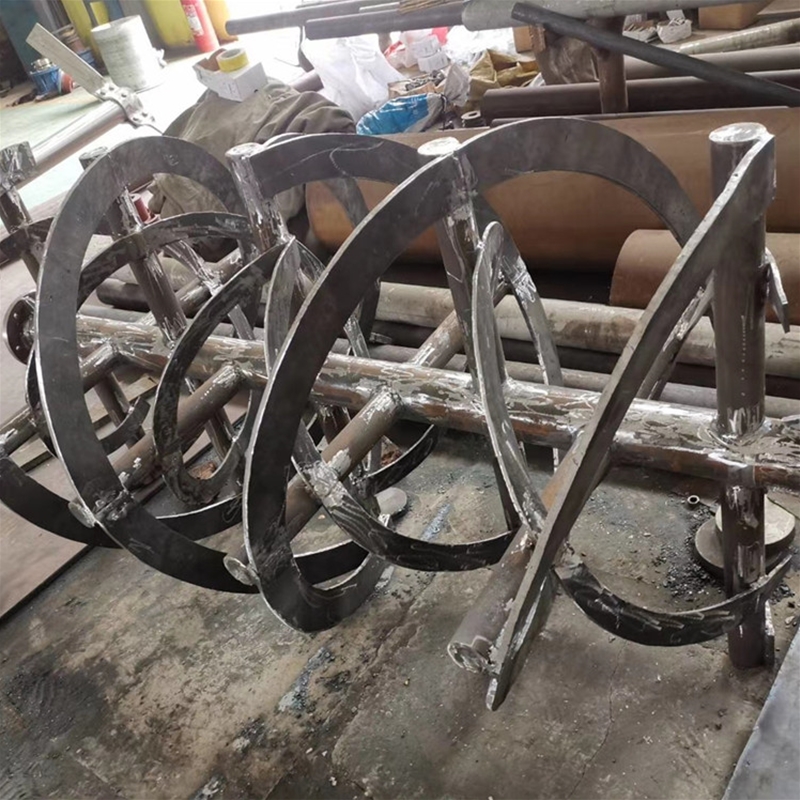 Spiral belt mixer